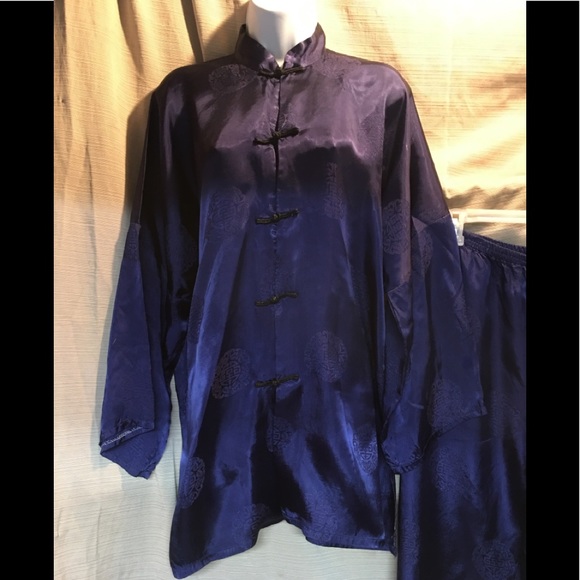 100% silk oriental pajamas in royal blue - Picture 5 of 9